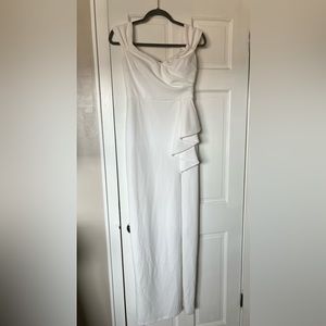 Lulu’s Mi Amor Ivory Off-the-Shoulder Maxi Dress. Size Medium. No alterations.